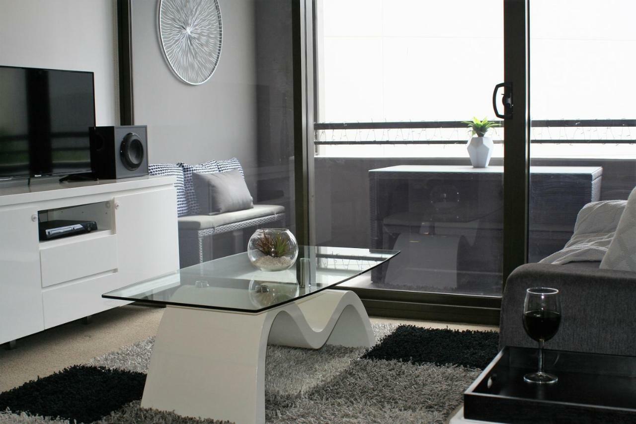 Governor Luxe 1 Bedroom Apartment In The Heart Of Barton Wifi Gym Wine Secure Parking Canberra Kingston 외부 사진