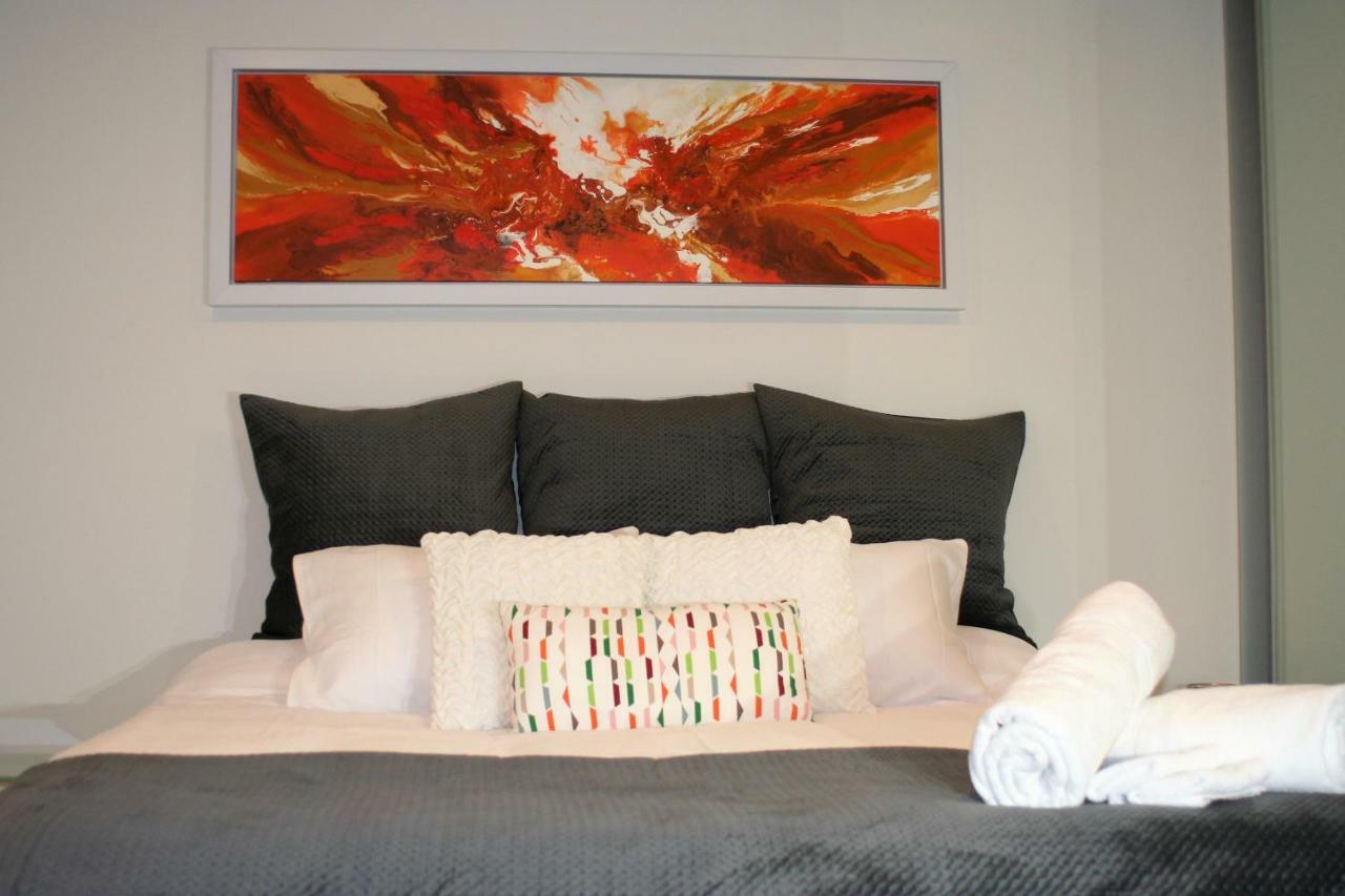 Governor Luxe 1 Bedroom Apartment In The Heart Of Barton Wifi Gym Wine Secure Parking Canberra Kingston 외부 사진