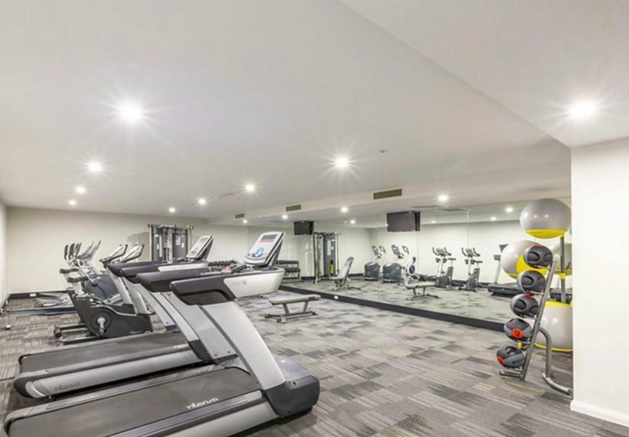Governor Luxe 1 Bedroom Apartment In The Heart Of Barton Wifi Gym Wine Secure Parking Canberra Kingston 외부 사진