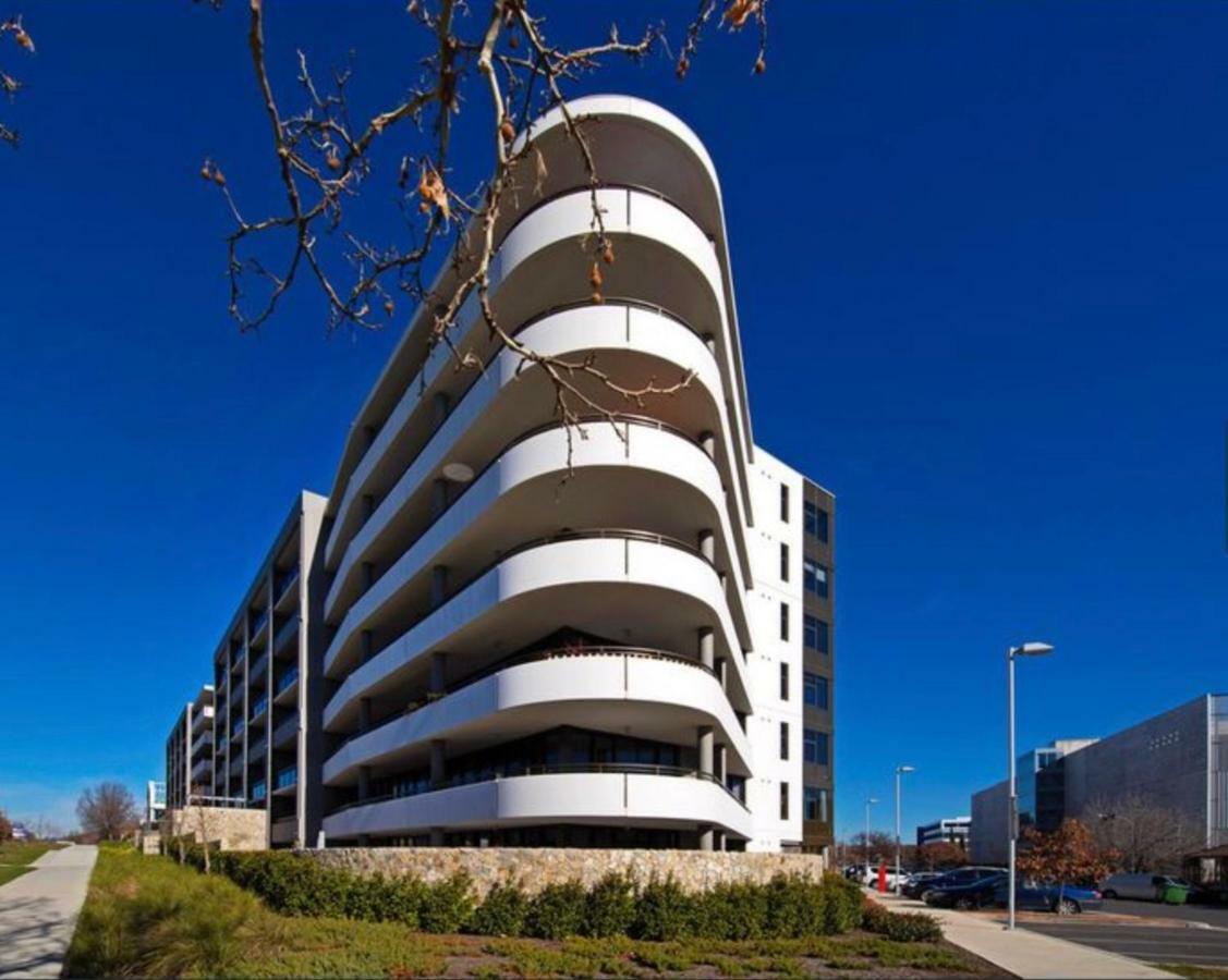 Governor Luxe 1 Bedroom Apartment In The Heart Of Barton Wifi Gym Wine Secure Parking Canberra Kingston 외부 사진